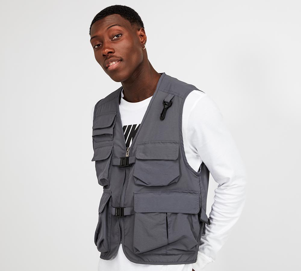 mens sleeveless utility jacket