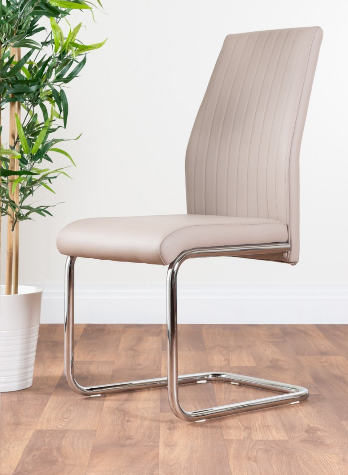 SORRENTO White High Gloss Chrome Dining Table & 4 Faux Leather Lorenzo Chairs - Picture 32 of 61