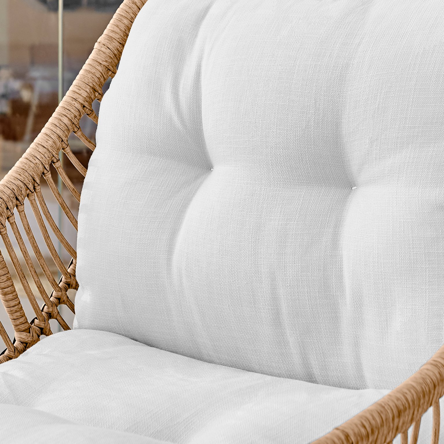 Furniturebox Tahiti PE Rattan Effect Outdoor Garden Chair & Footstool