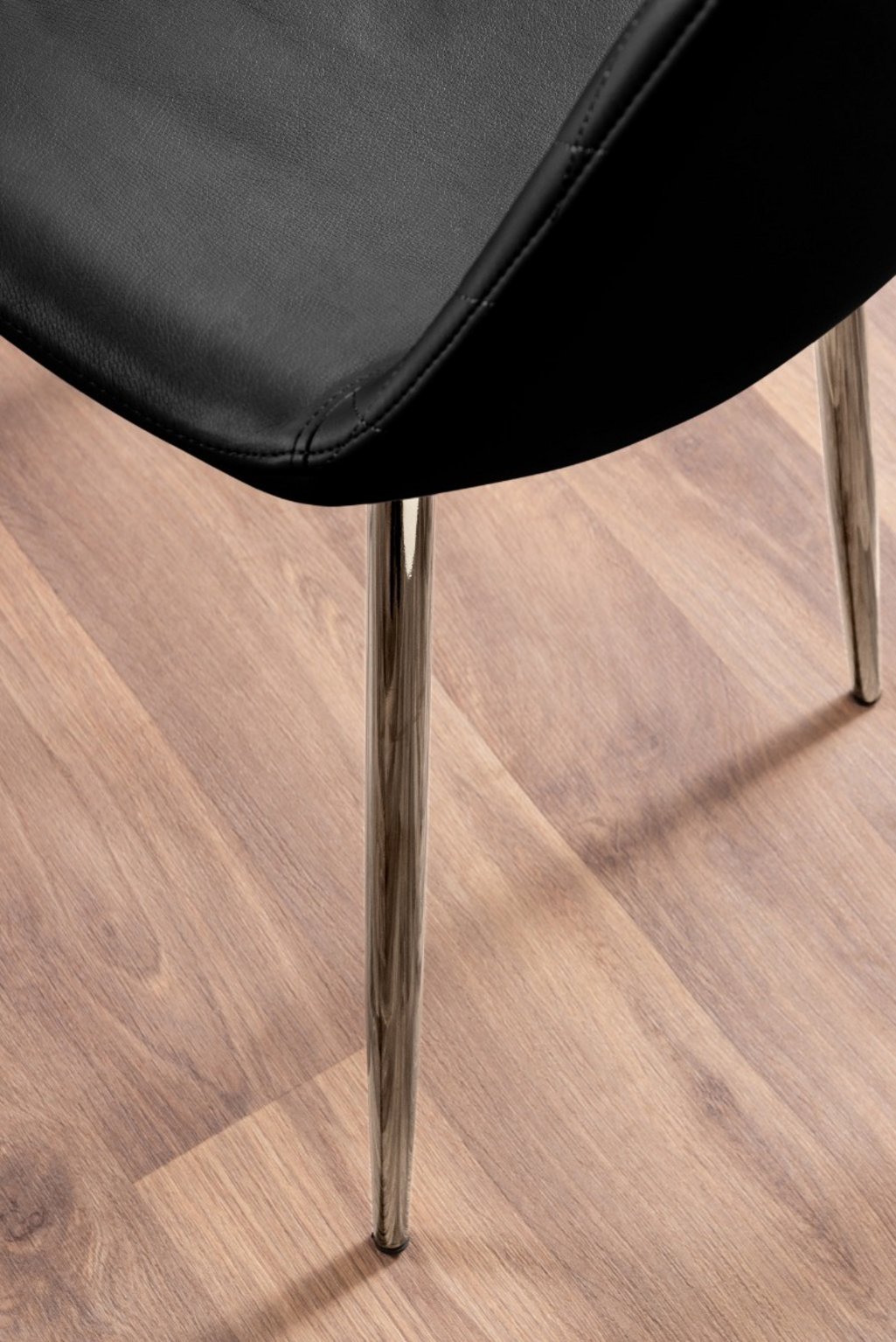 NOVARA Gold Round Tempered Glass Dining Table And 4 Faux Leather Dining Chairs - Picture 10 of 410