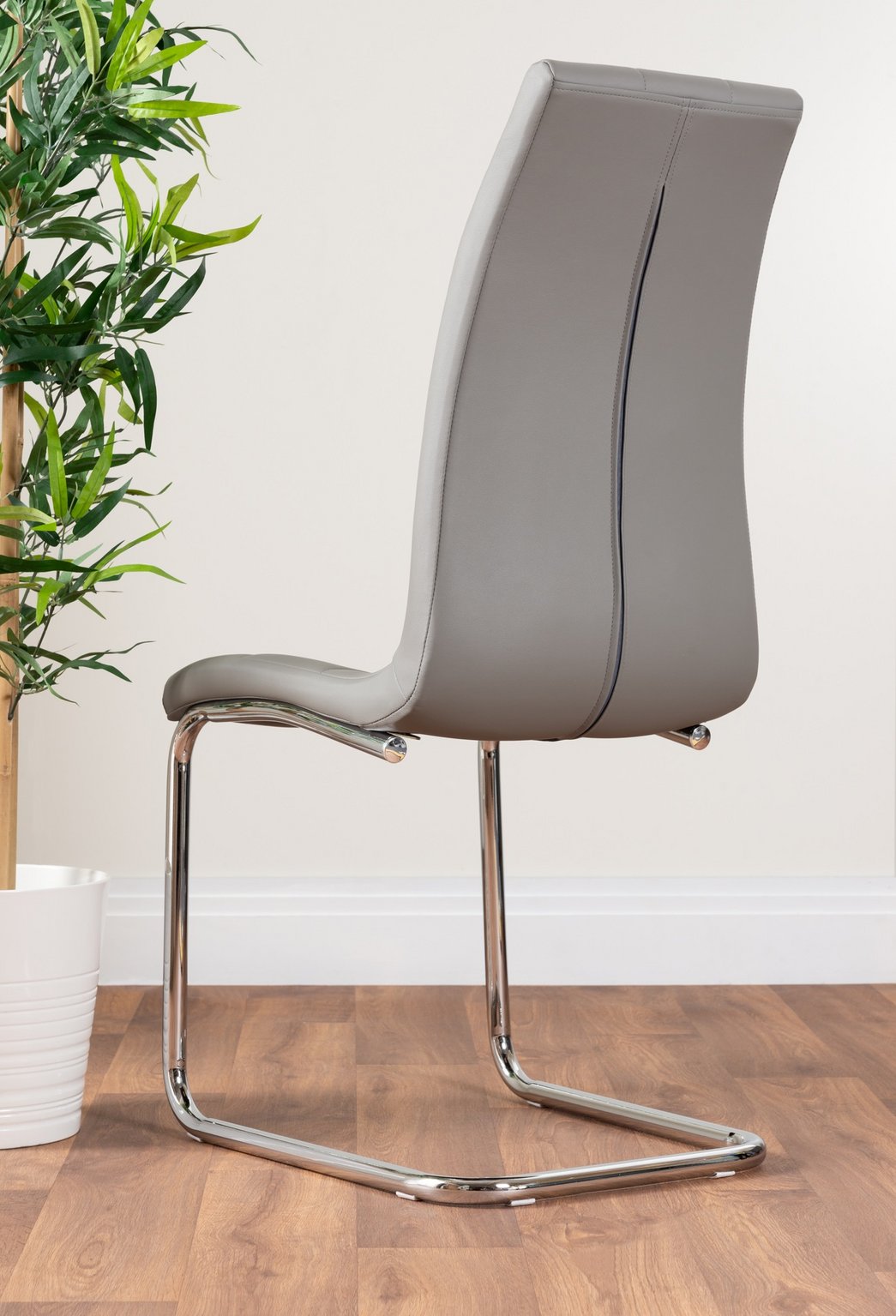LIRA 100cm White Gloss Extending Dining Table and 4/6 Faux Leather Dining Chairs - Picture 63 of 78