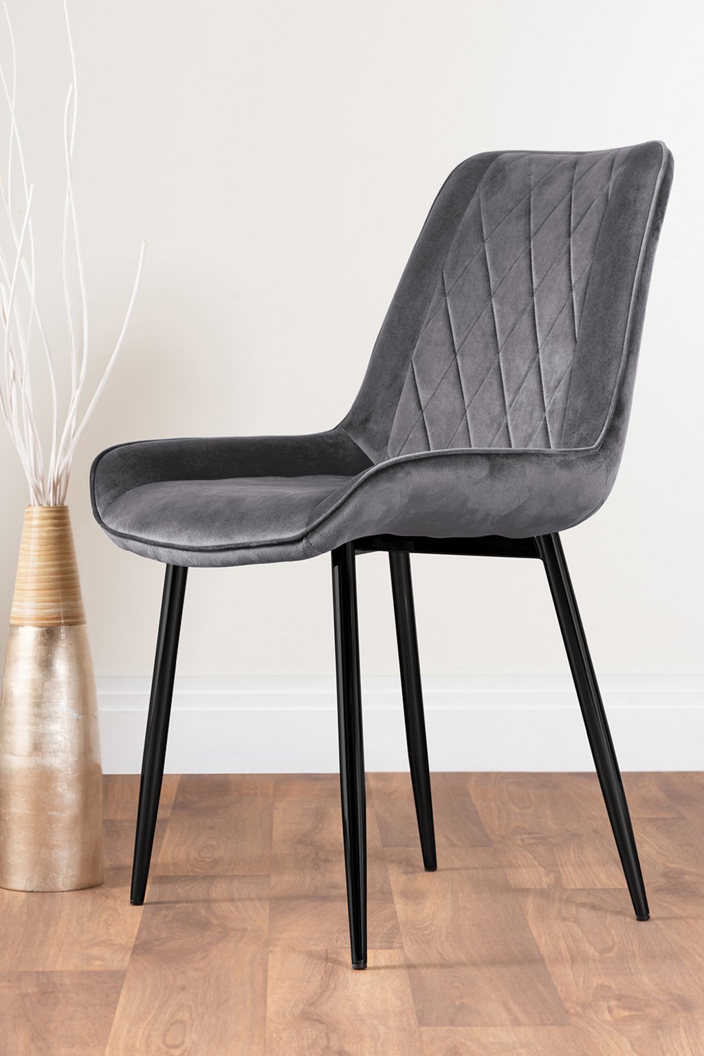 Seattle Glass and Black Leg Square Dining Table 4 Velvet Pesaro Black Leg Chairs - Picture 68 of 96