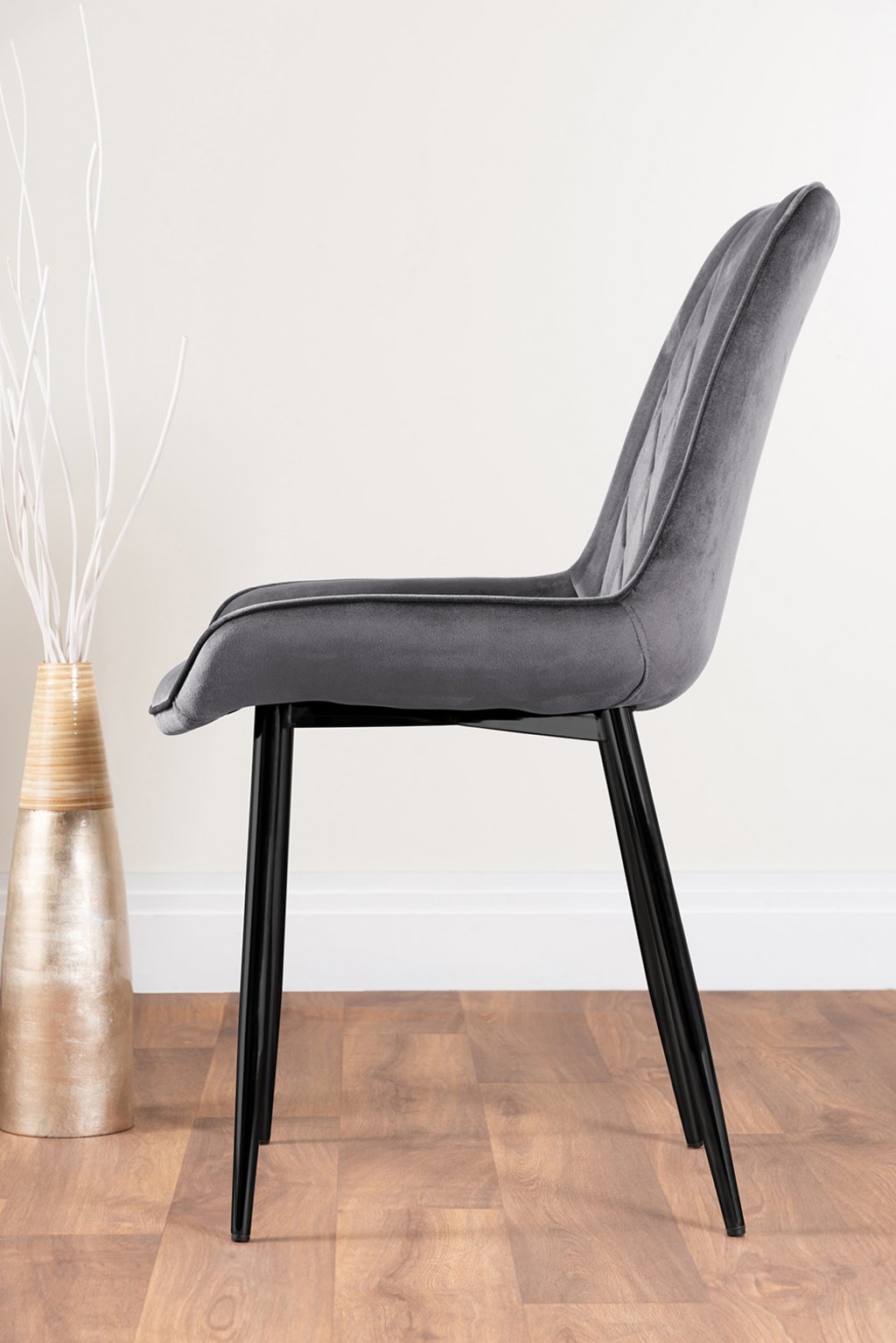 Seattle Glass and Black Leg Square Dining Table 4 Velvet Pesaro Black Leg Chairs - Picture 70 of 96