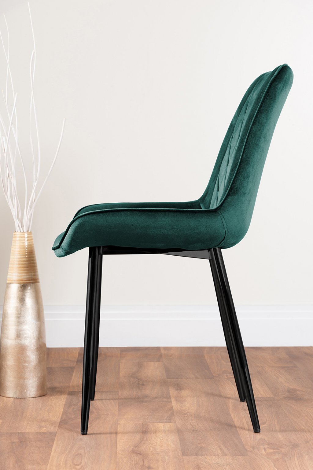 Seattle Glass and Black Leg Square Dining Table 4 Velvet Pesaro Black Leg Chairs - Picture 82 of 96