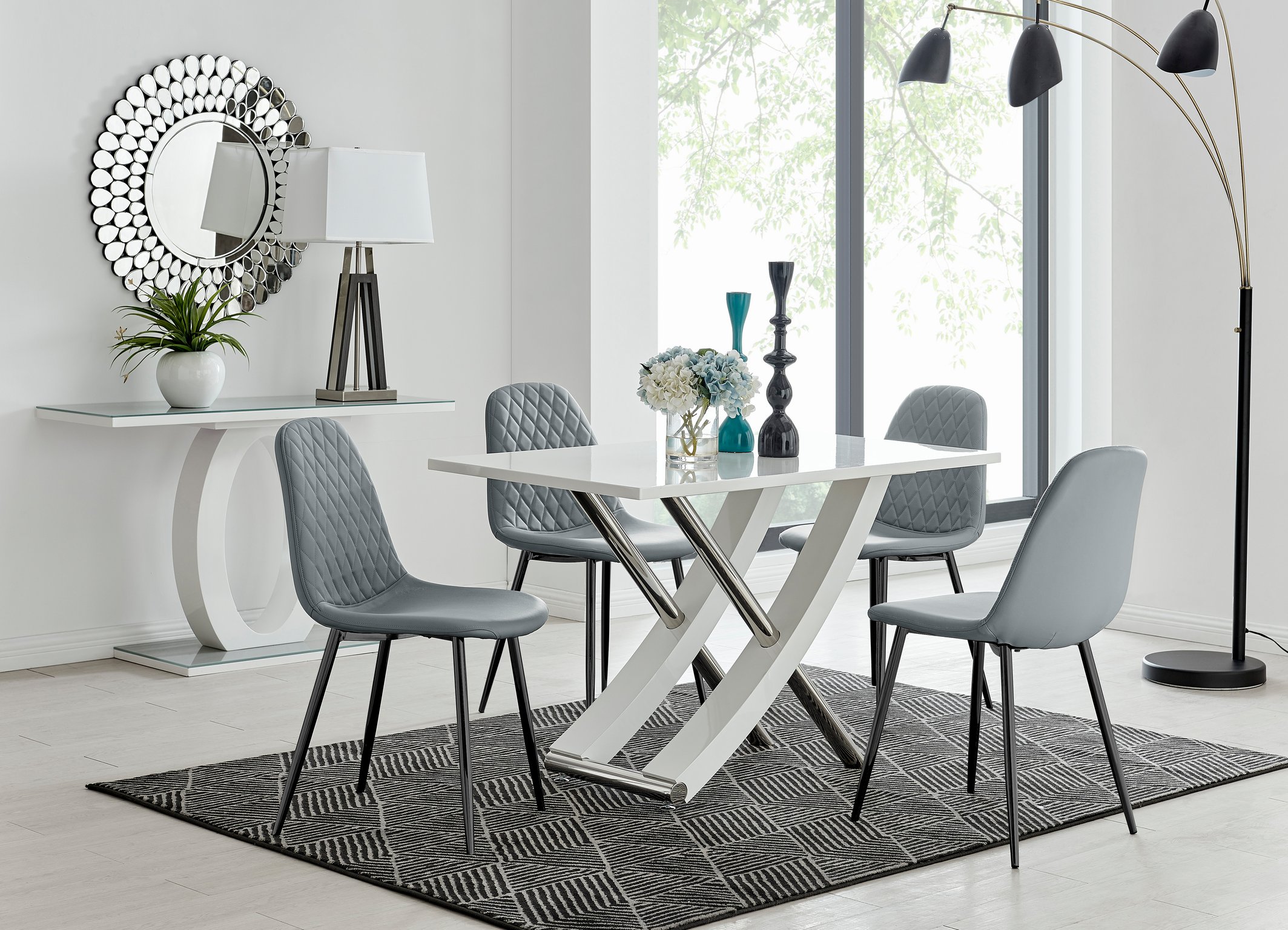 White gloss 4 discount seater dining table