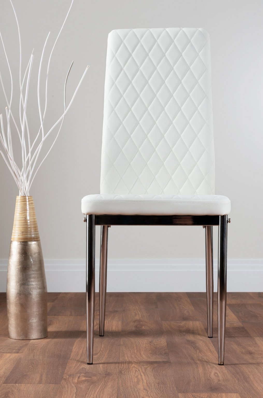 ATLANTA 4 White High Gloss Chrome Dining Table and 4 Faux Leather Dining Chairs - Picture 19 of 330