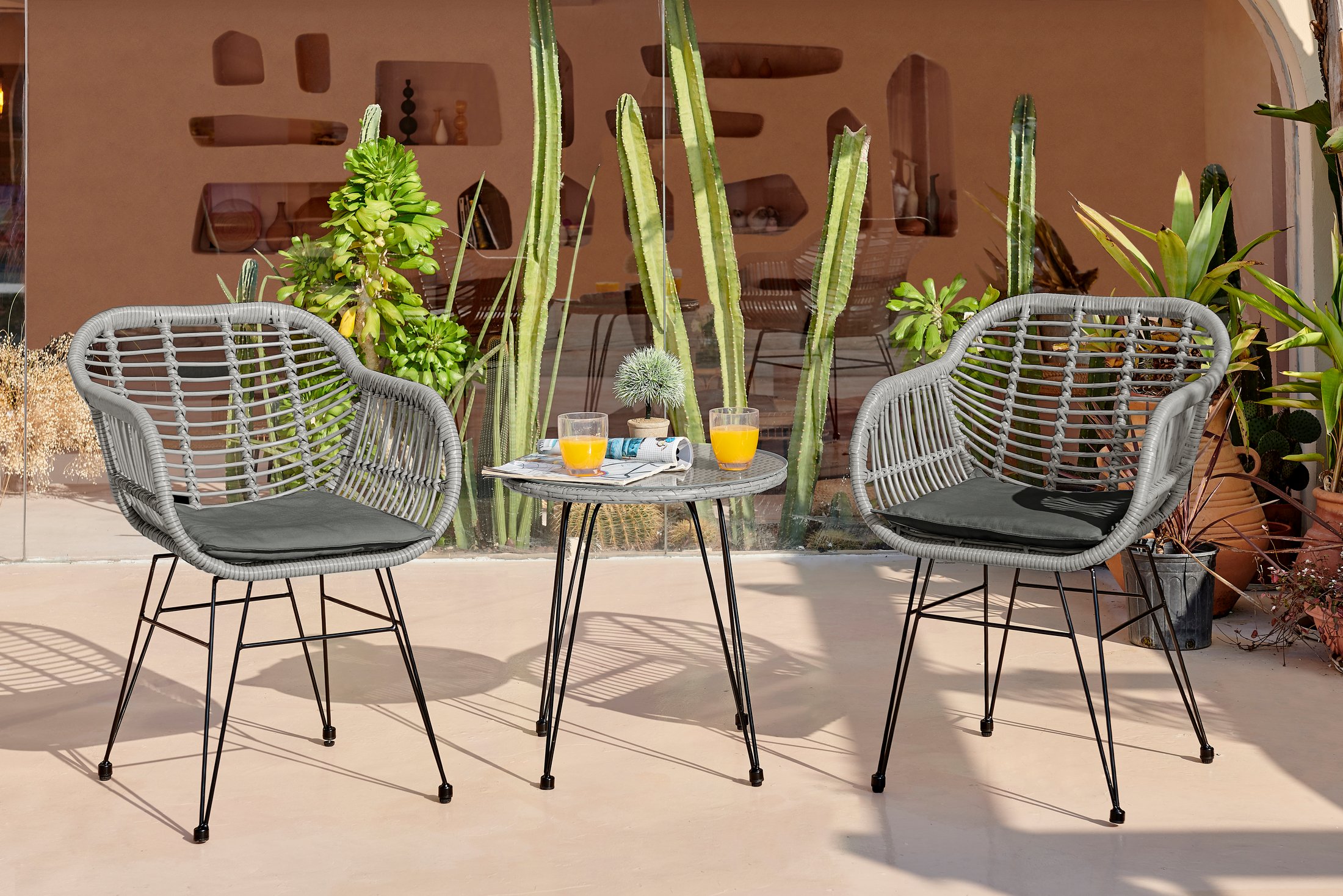Furniturebox Belize Outdoor PE Rattan 2 Seat Garden Bistro Table