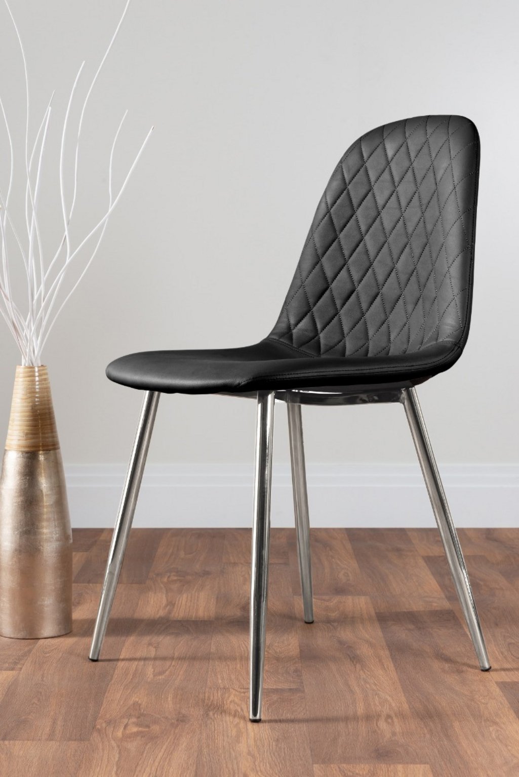 NOVARA Gold Round Tempered Glass Dining Table And 4 Faux Leather Dining Chairs - Picture 6 of 410