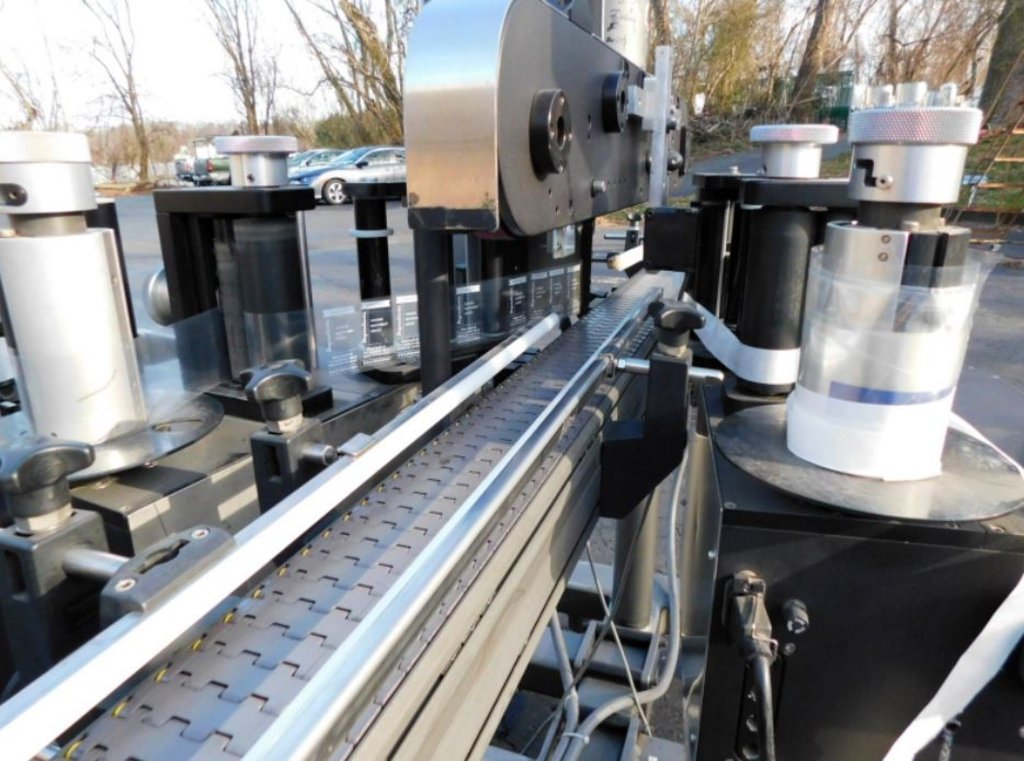 Used 690 CTM Integration Double Sided Pressure Sensitive Labeler