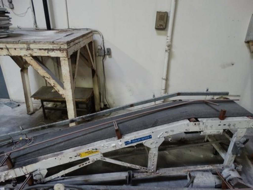 Used Hytrol TA Incline Belt Conveyor