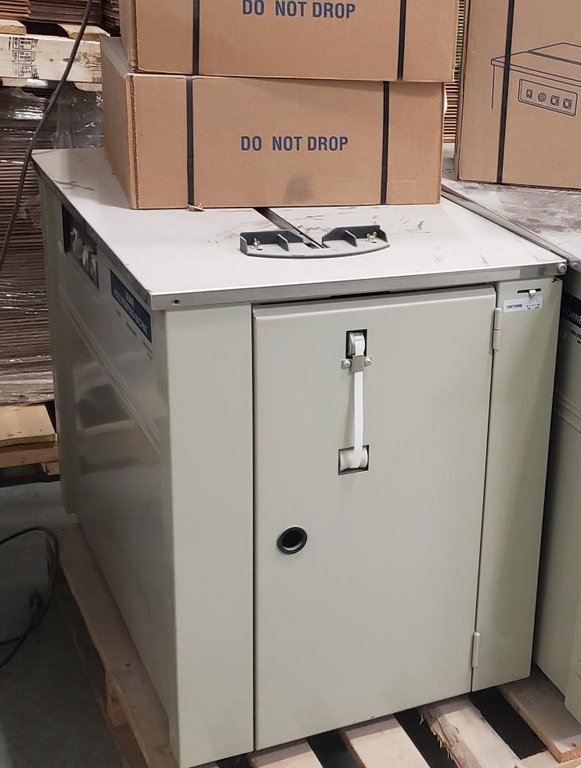 Used Uline H959 SemiAutomatic Poly Strapping Machine