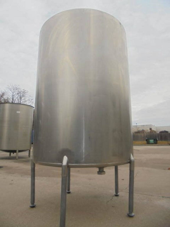 500 Gallon Stainless Steel Vertical Holding Tank