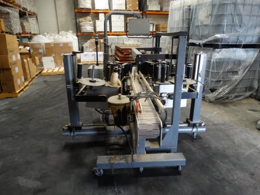 Used Southern California Packaging ST1100 Labeler