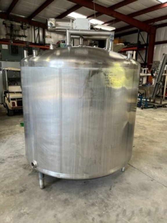 750 Gallon Stainless Steel Mixing Tank