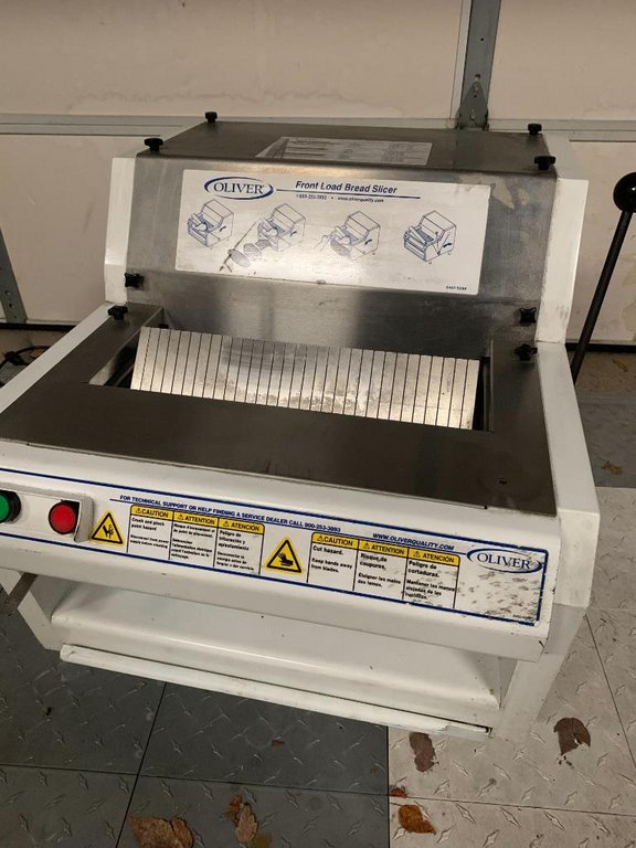 oliver front load bread slicer