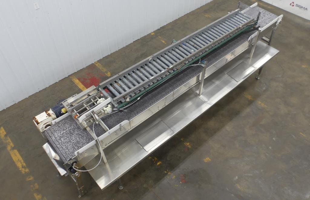 New London Hand Pack Station and Case Conveyor