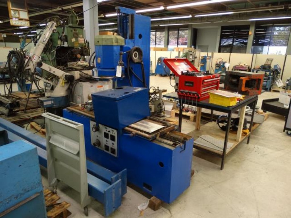 Used Winona Van Norman 8102138 Flywheel Grinder