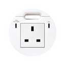 Kit Flash 90 formado por base eléctrica modular británica, cargador USB tipo C de 100 W (repartido en 65+30W si se conectan simultáneamente) y salida de cableado blanco Simon K45