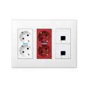 Surface mount or flush-mount wall box kit for 3 double elements with 1 double socket, 1 dual UPS and 2 plates RJ45 3M® white Simon 500 Cima