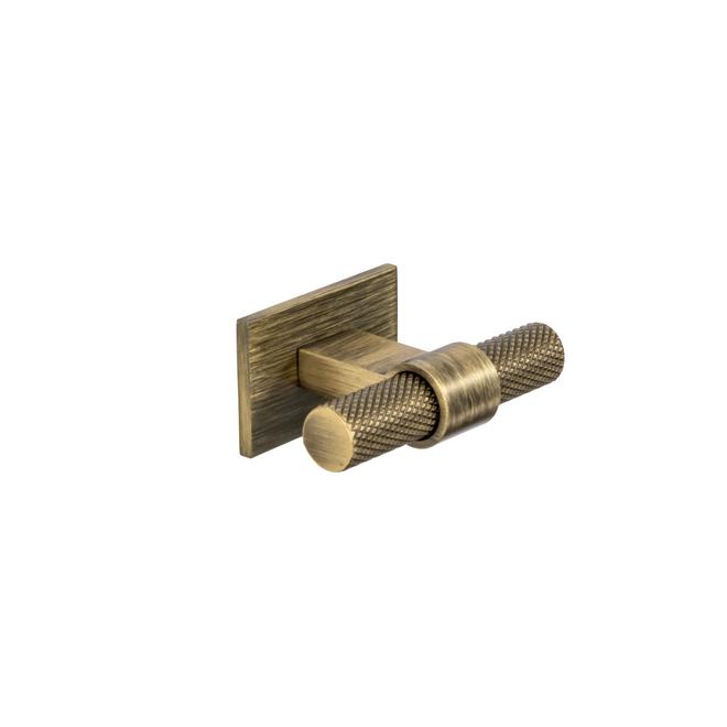 Knurled, T-Bar, Central hole centre