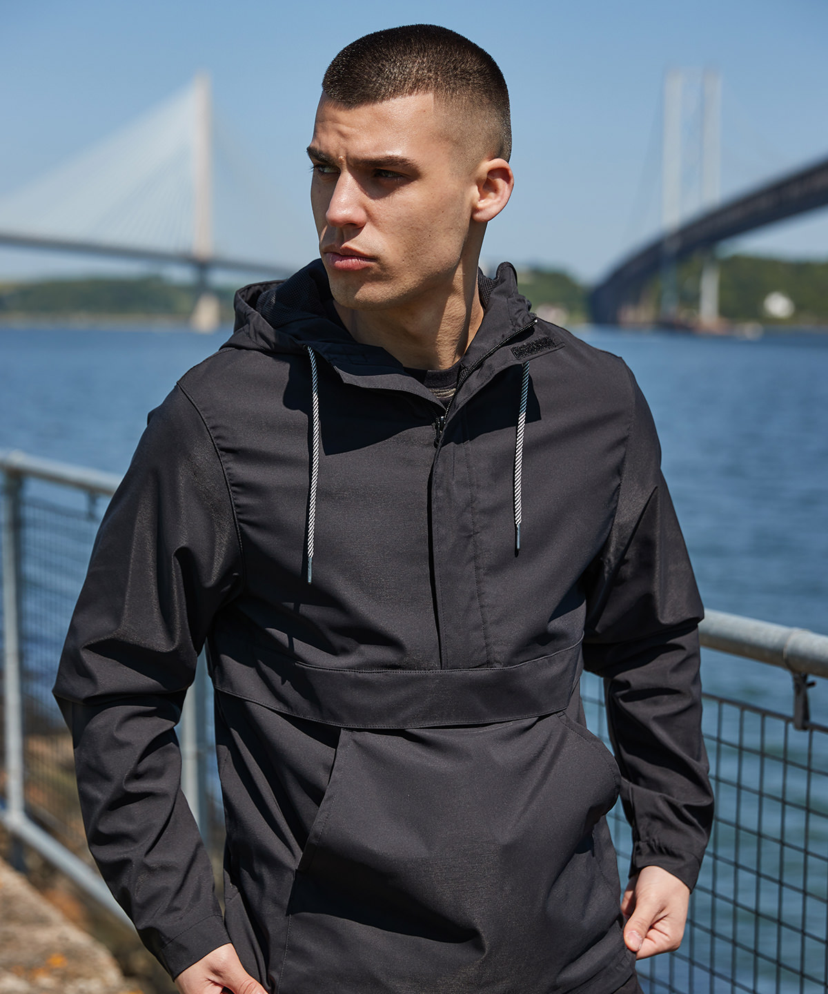 Picture of Pullover half-zip jacket