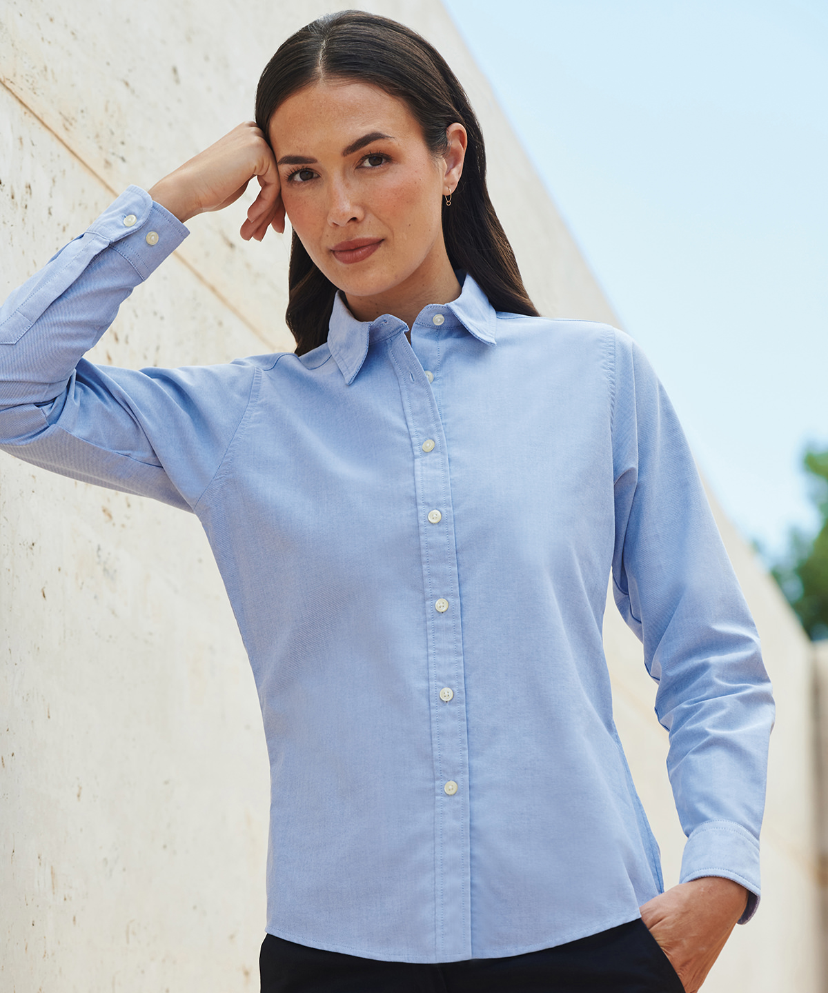 Women’s classic long sleeve Oxford shirt Women’s classic long sleeve Oxford shirt