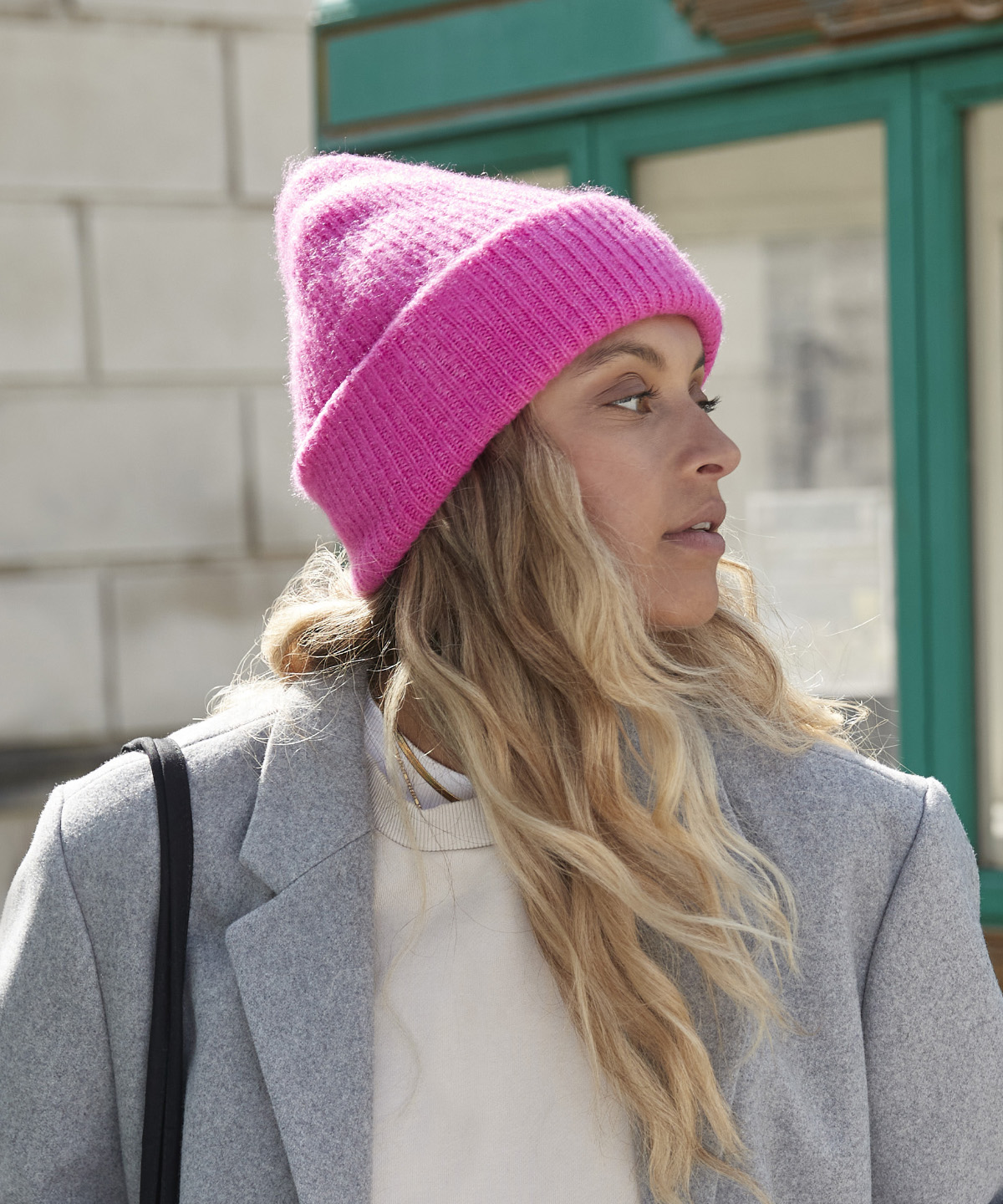 Colour pop beanie