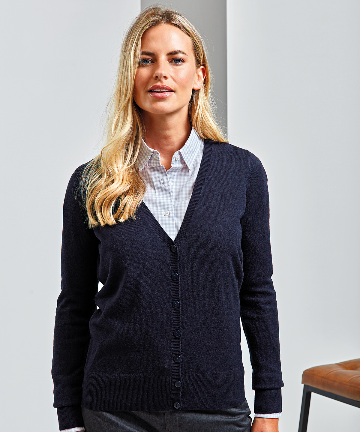 Picture of Women's 'essential' acrylic cardigan