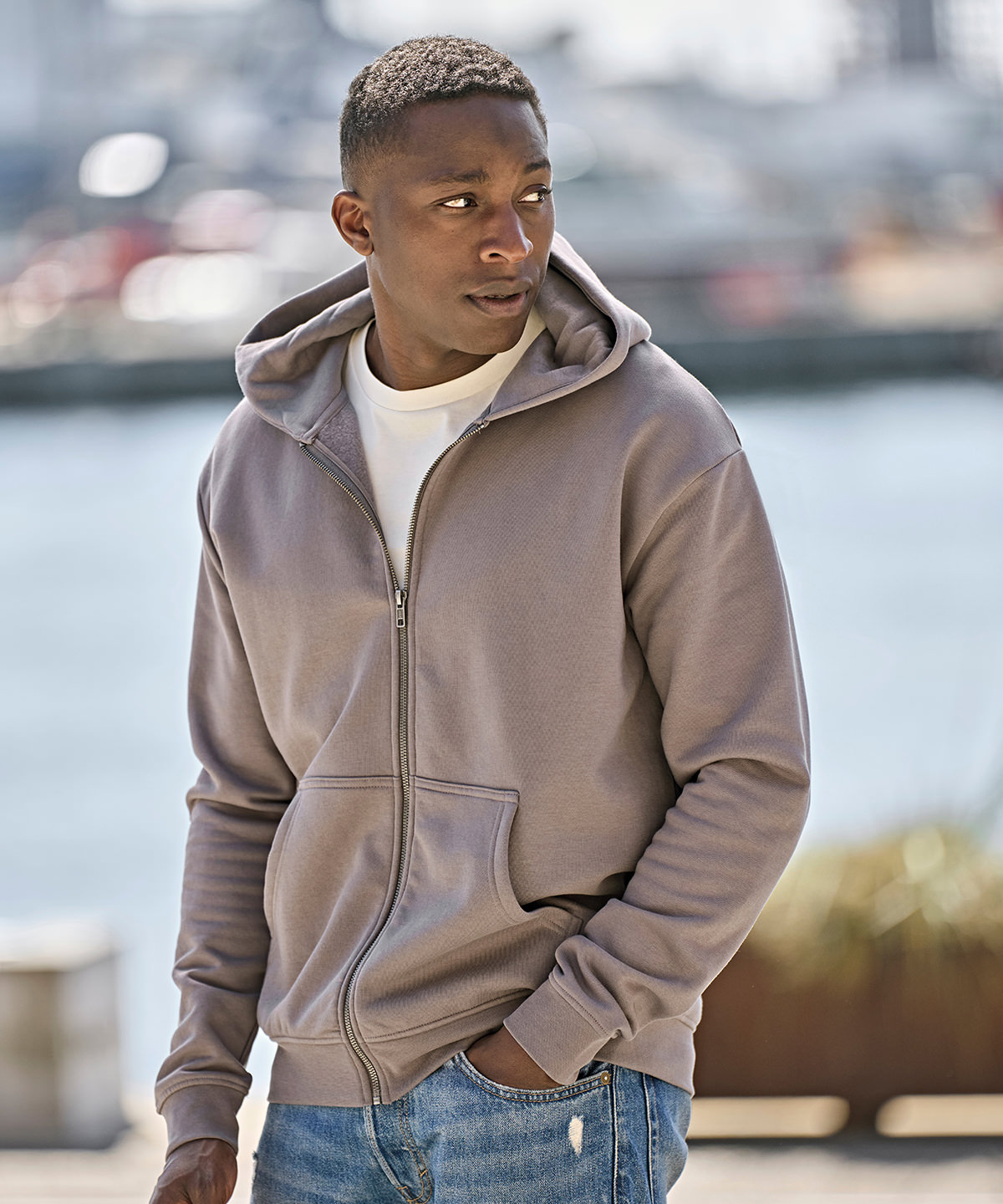 UNLABELED hooded full-zip sweatshirt (5154) UNLABELED hooded full-zip sweatshirt (5154)