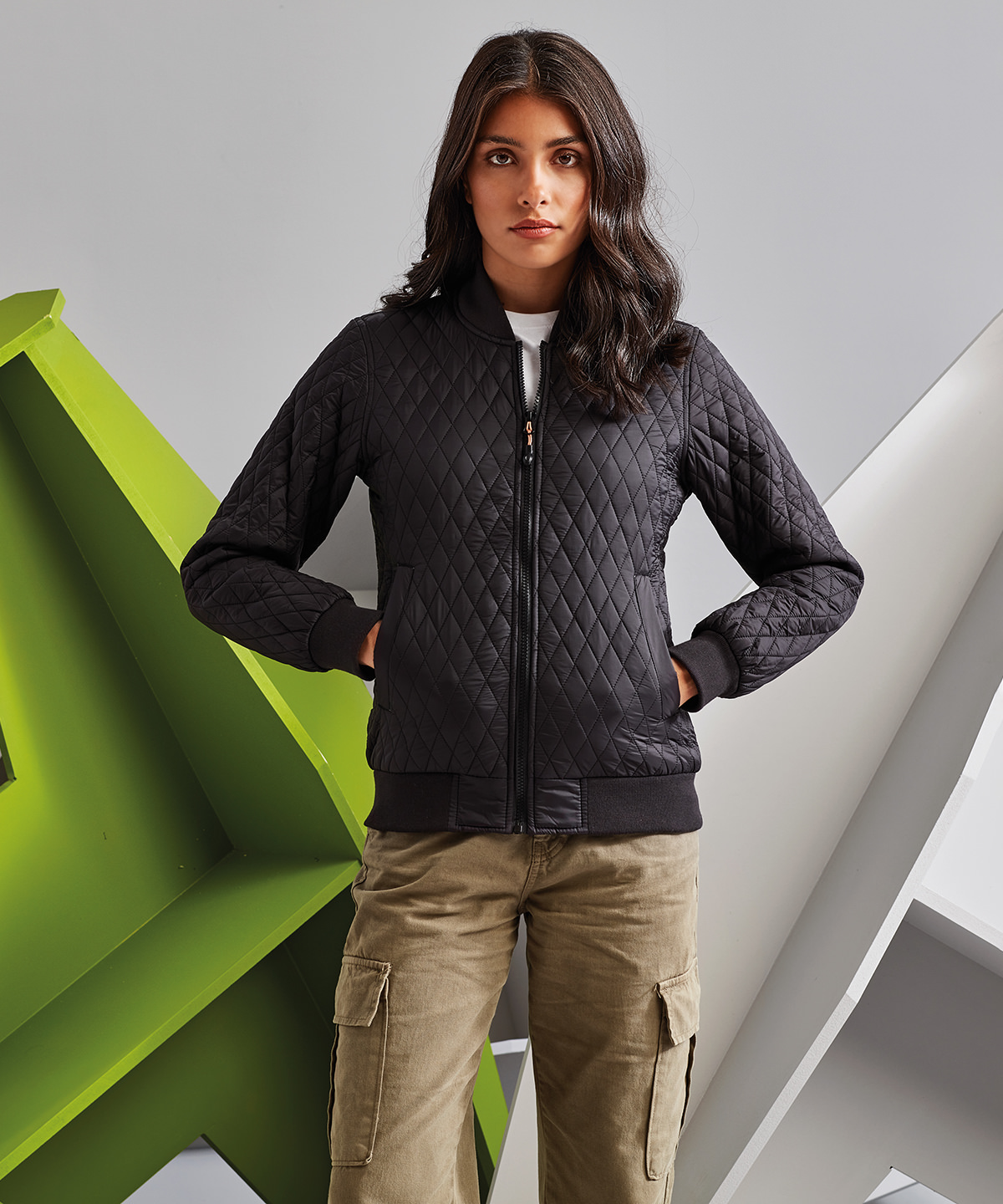 Picture of Women's quilted flight jacket