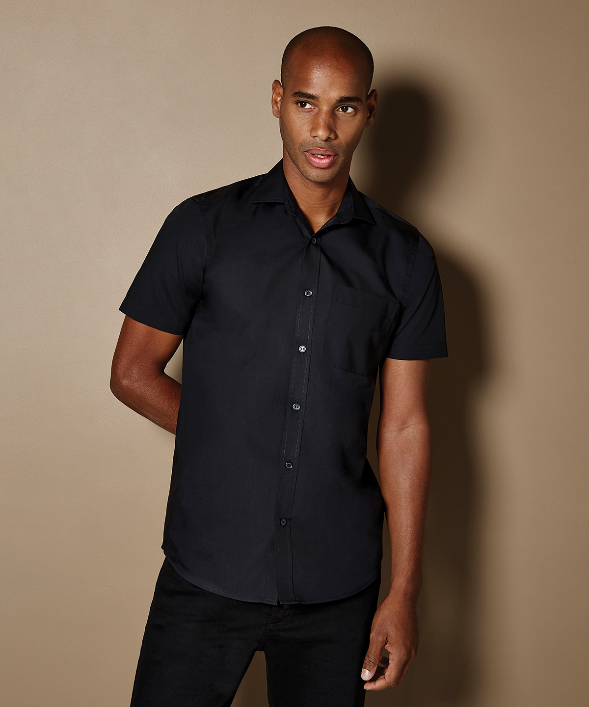 Picture of Poplin shirt short-sleeved (tailored fit)