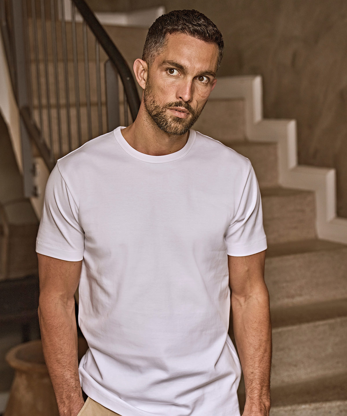 Interlock tee (520) Interlock tee (520)