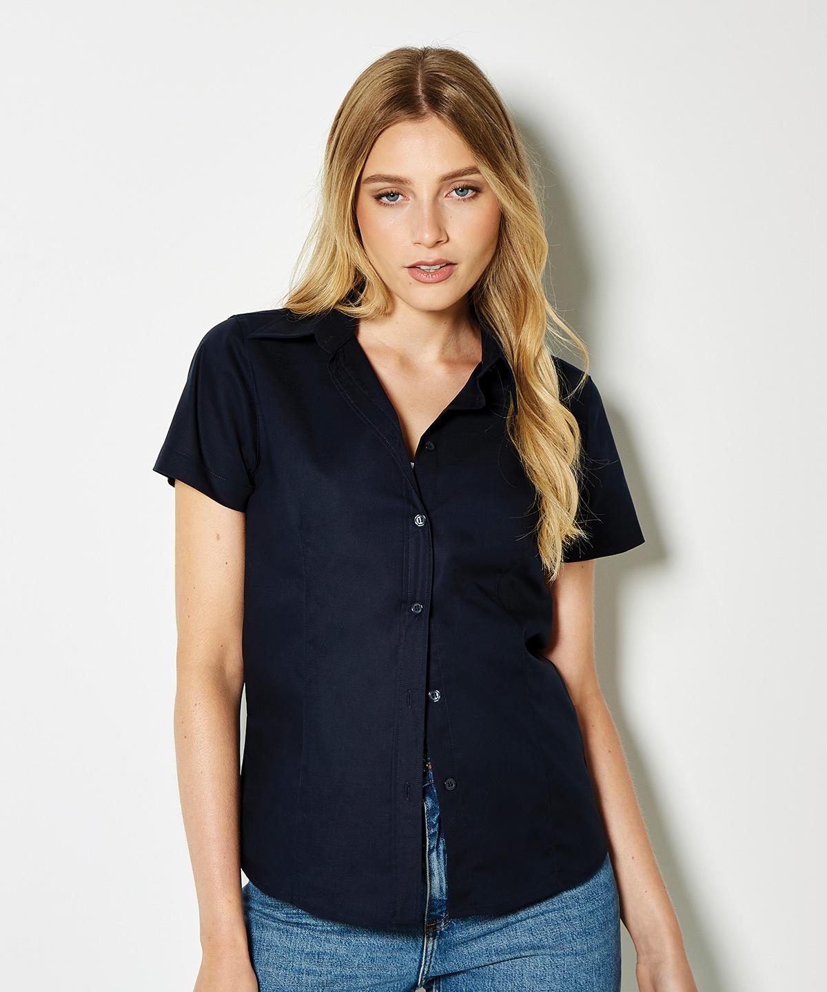 Picture of Women's workplace Oxford blouse short-sleeved (tailored fit)