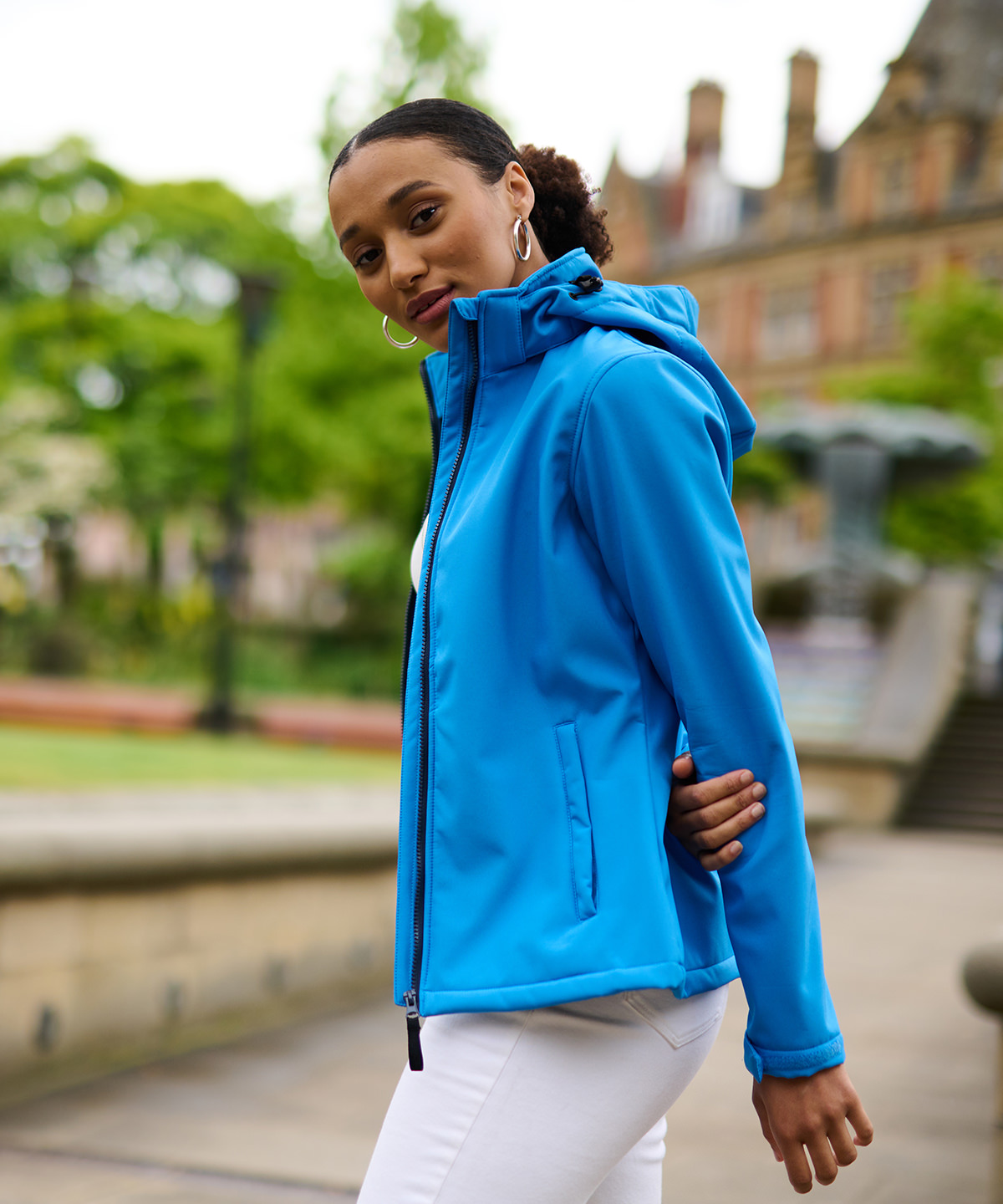 Women's venturer 3-layer hooded softshell jacket