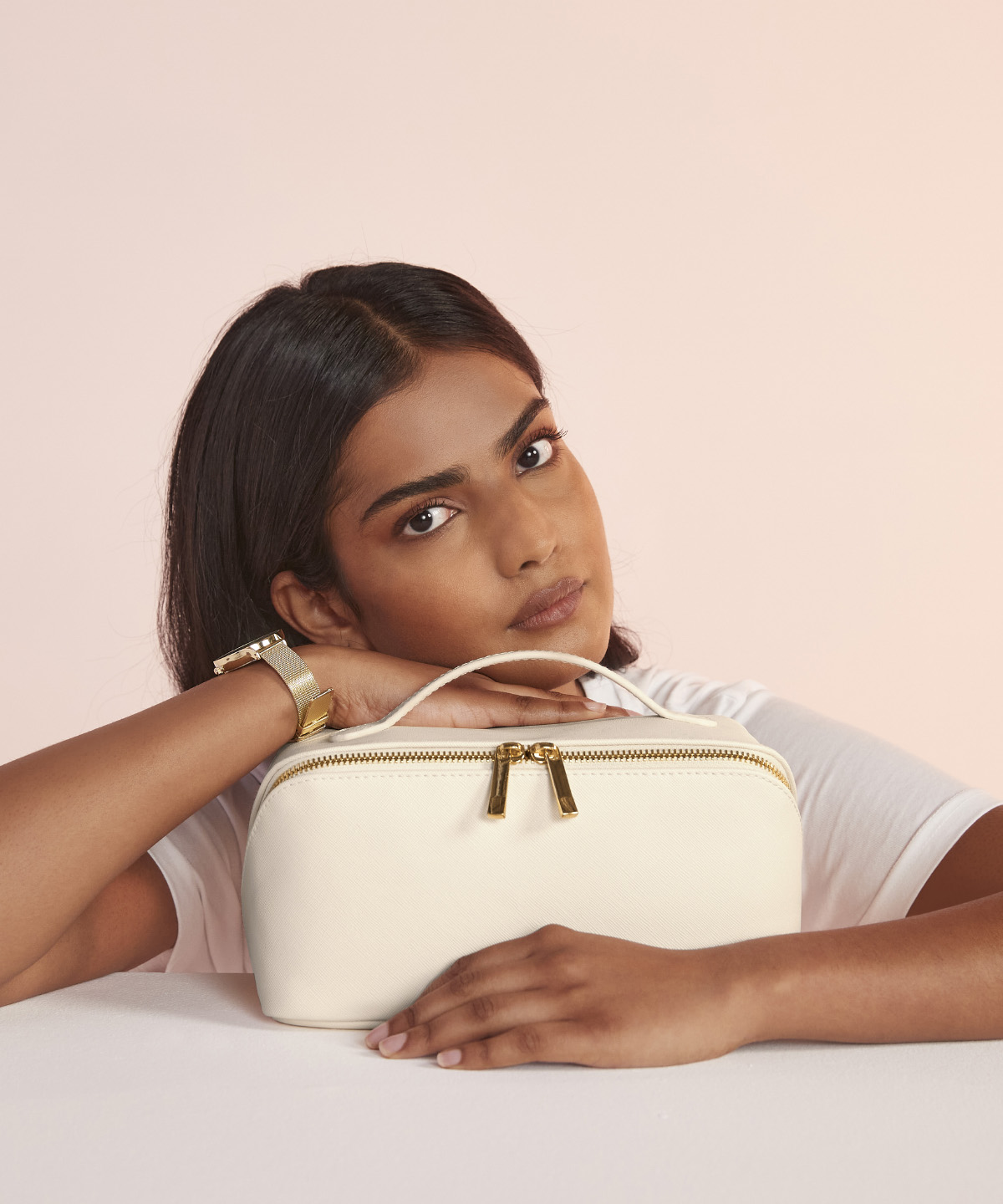 Boutique open flat accessory case