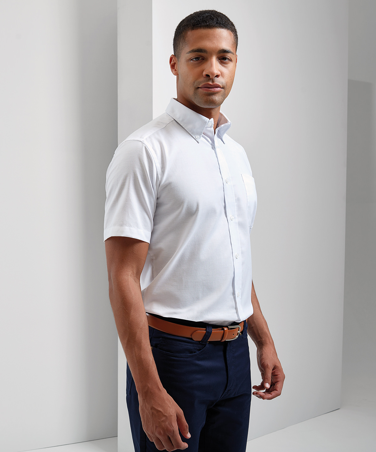 Picture of Signature Oxford short sleeve shirt