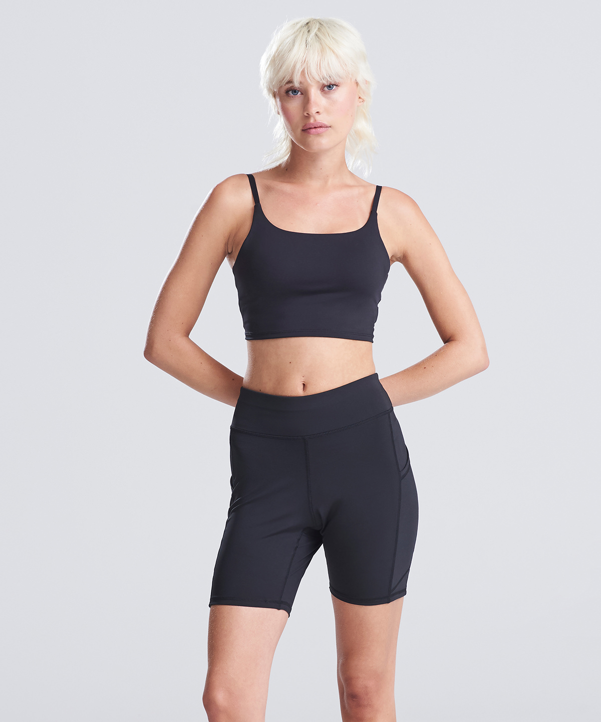 Women's recycled tech shorts