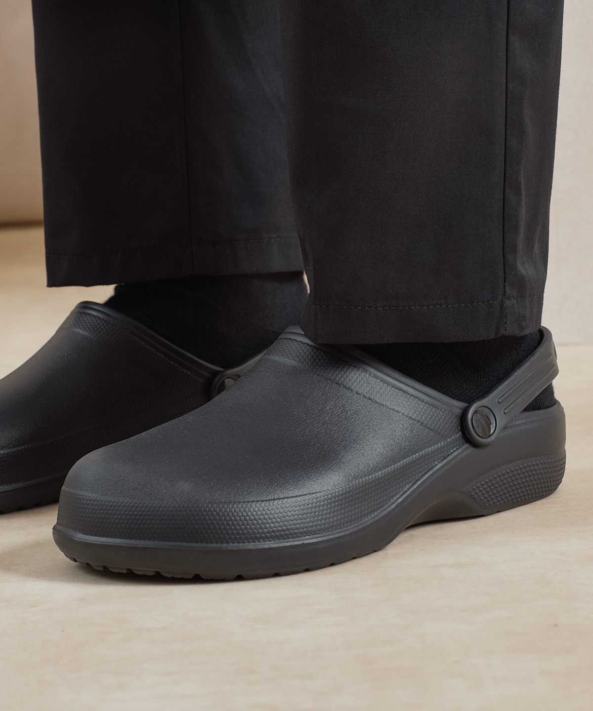 Chef’s non-slip ‘Anchor’ clogs Chef’s non-slip ‘Anchor’ clogs
