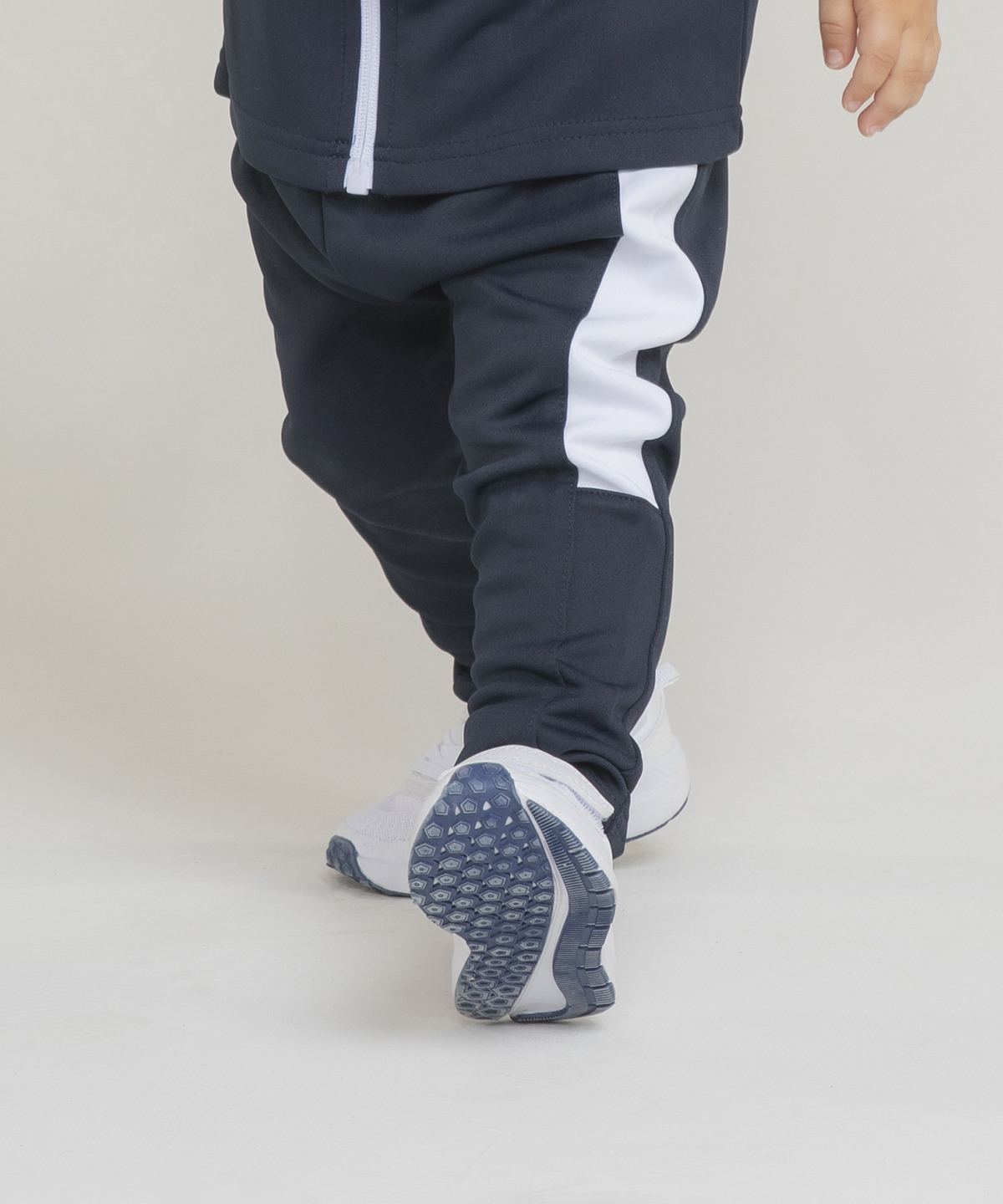 Track bottoms Track bottoms