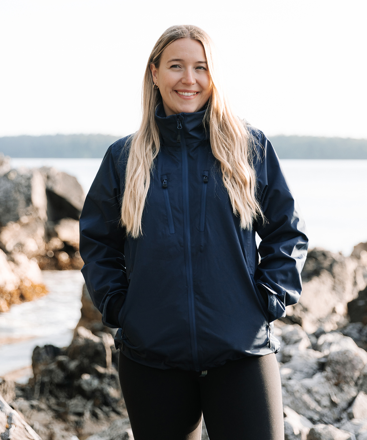 Women’s Scirocco lightweight shell Women’s Scirocco lightweight shell