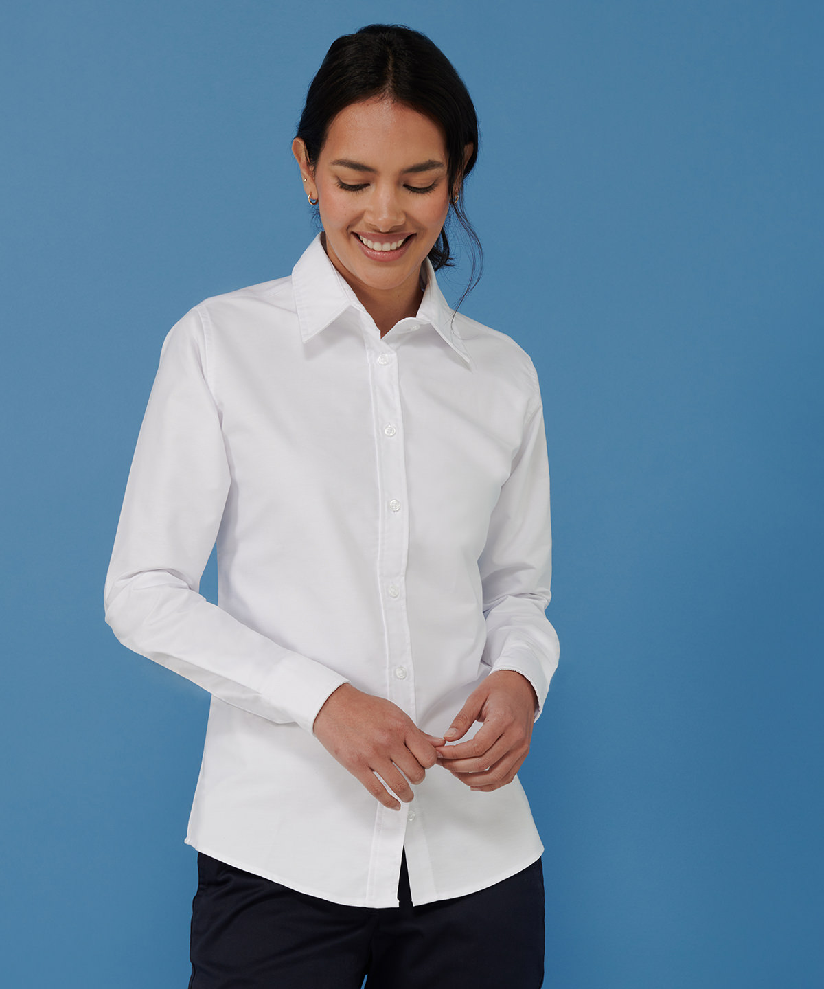 Picture of Women's classic long sleeve Oxford shirt