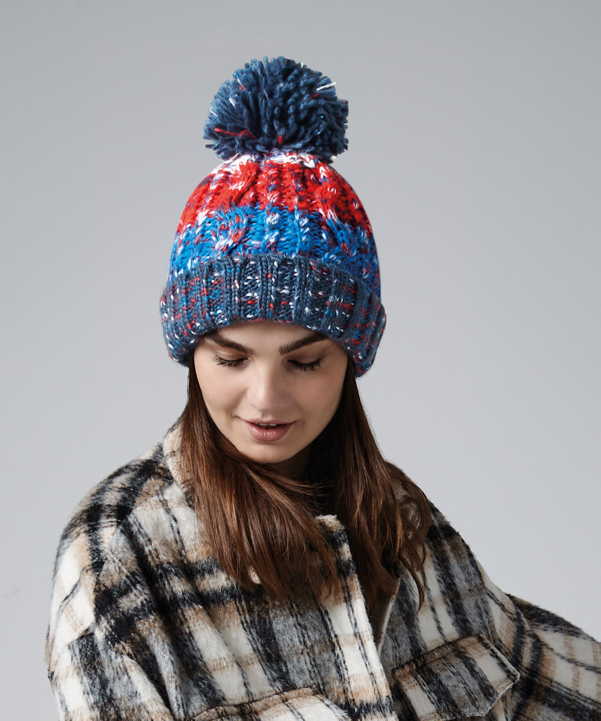 Picture of Corkscrew pom pom beanie