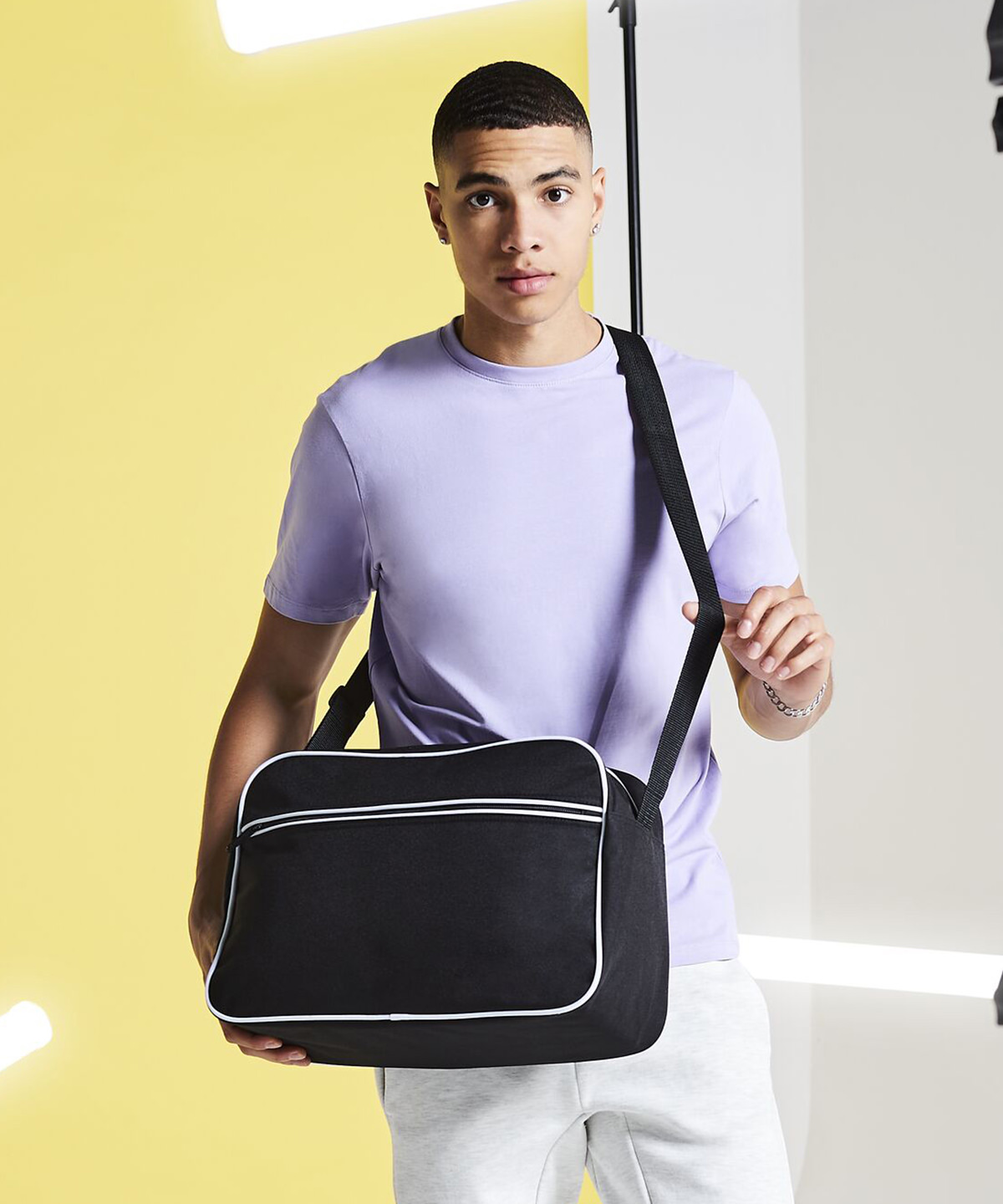 Retro shoulder bag Retro shoulder bag