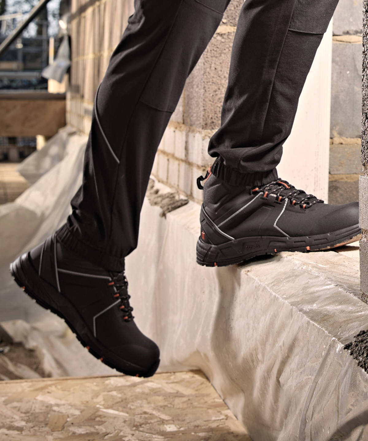 Coldwell light boots worn
