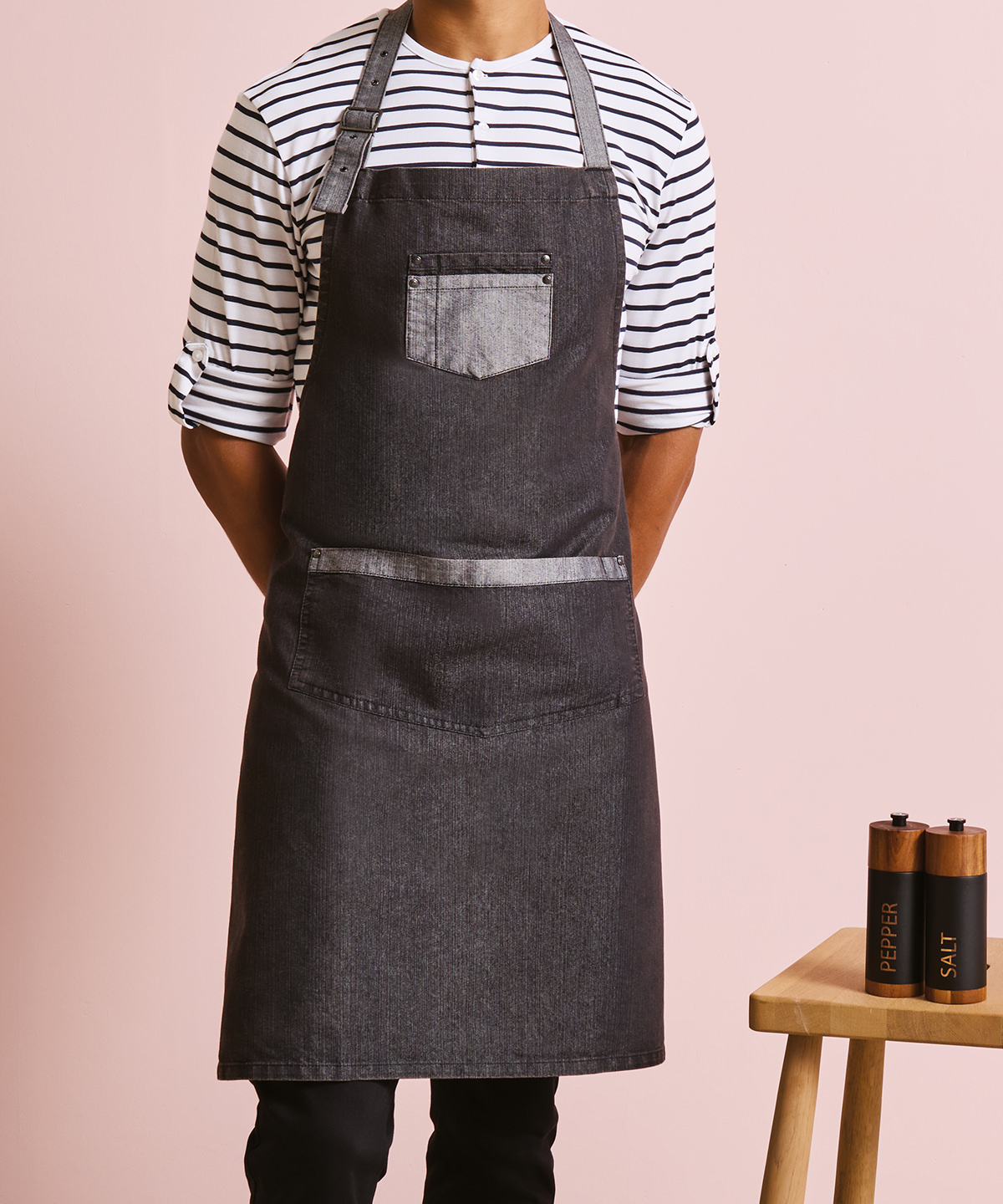 Domain contrast denim bib apron Domain contrast denim bib apron