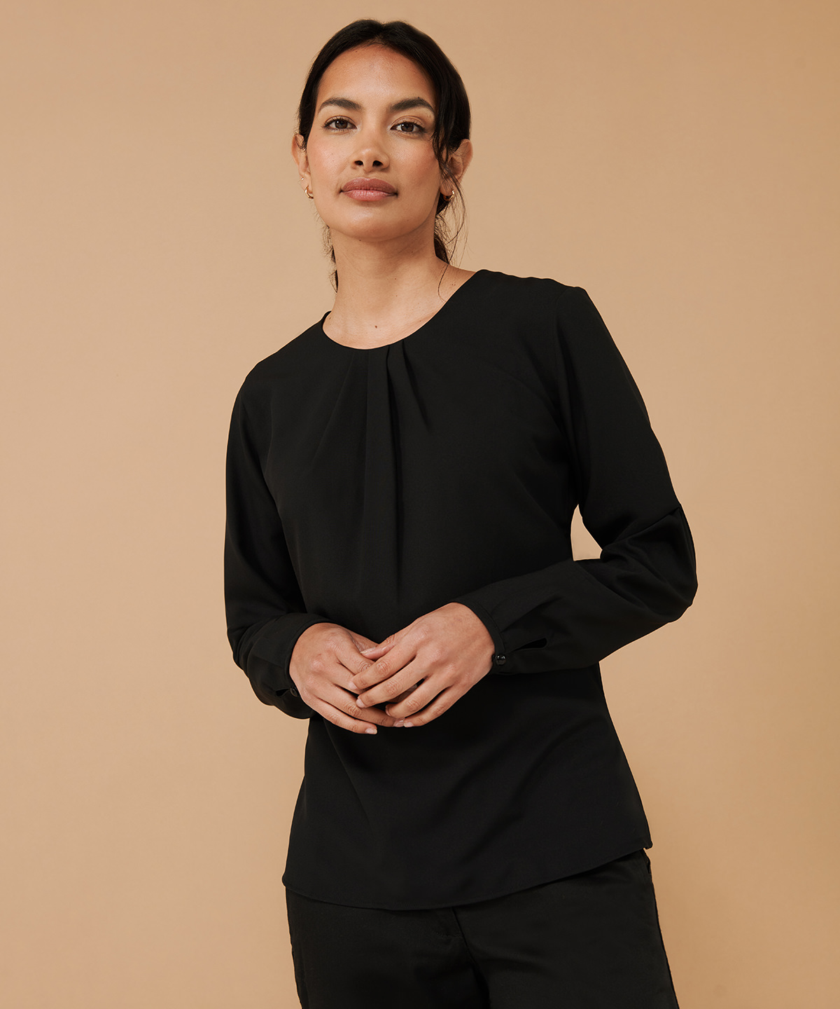 Picture of Women's pleat front long sleeve blouse