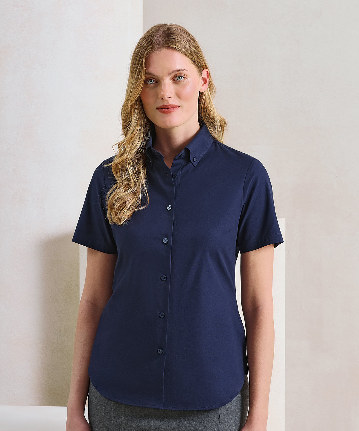 Women’s ‘Supreme’ Oxford short sleeve shirt Women’s ‘Supreme’ Oxford short sleeve shirt