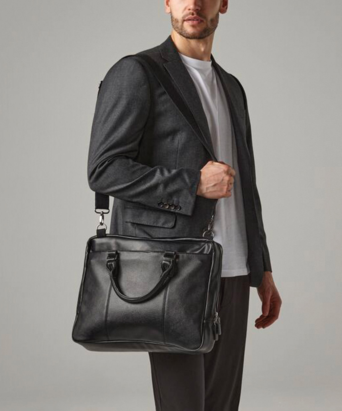 NuHide® slimline laptop brief NuHide® slimline laptop brief