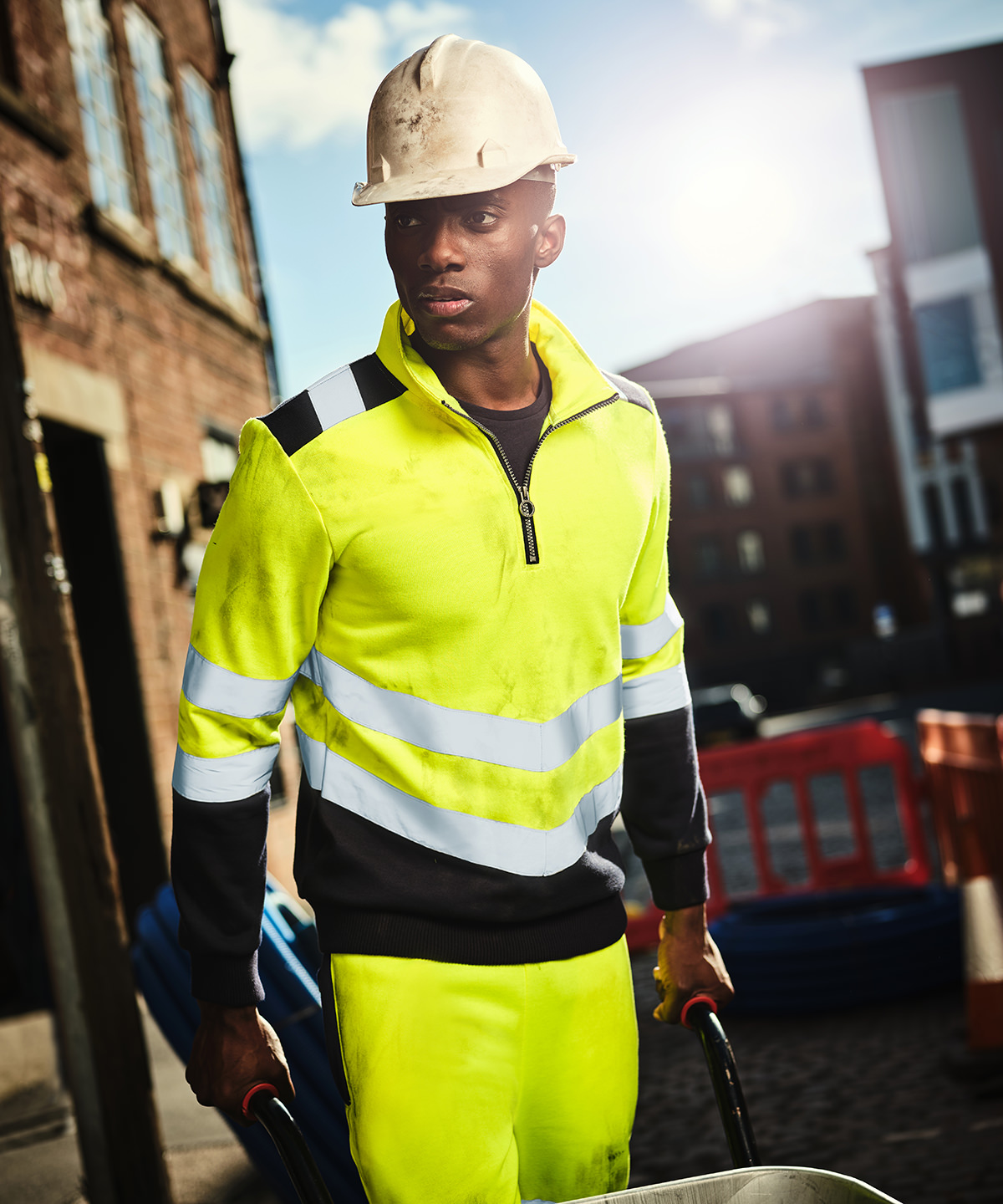 Picture of Pro hi-vis ¼-zip sweatshirt