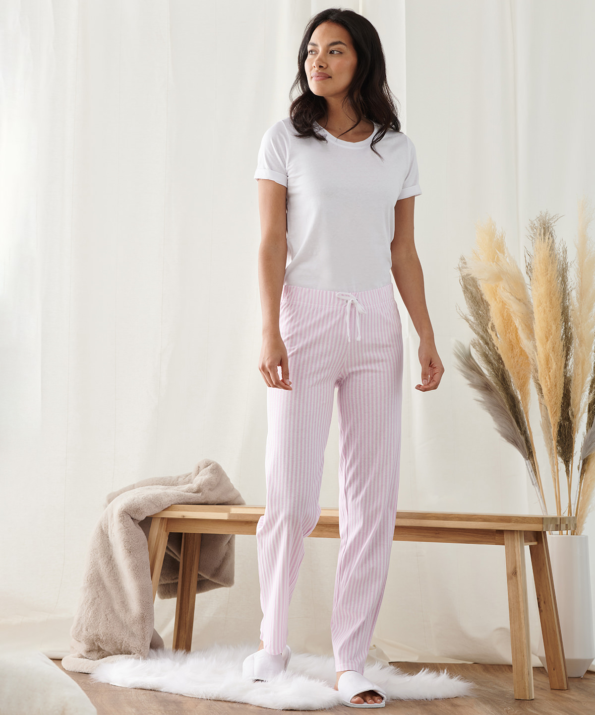 Picture of Women's long pant pyjama set (in a bag)